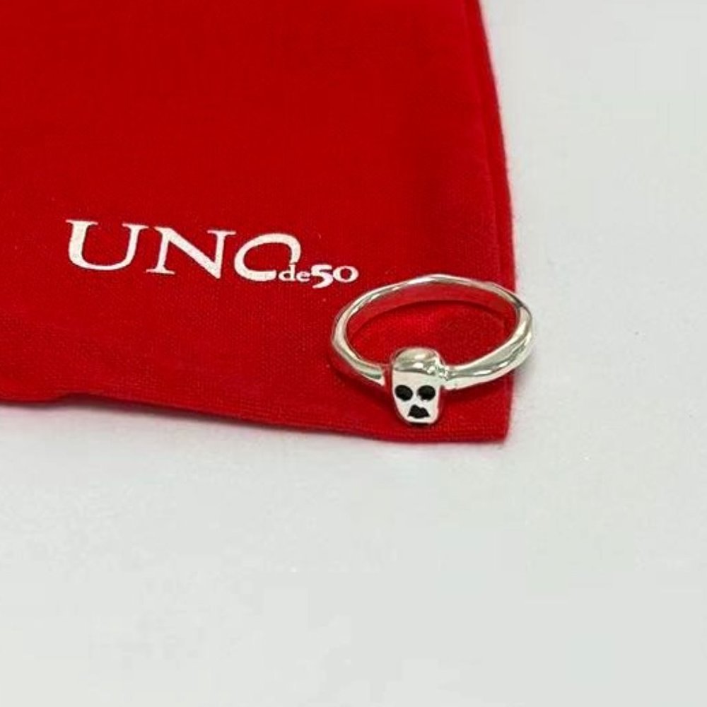 UNO de 50 RING SKULL FACE Ring silver-plated metal Ring.